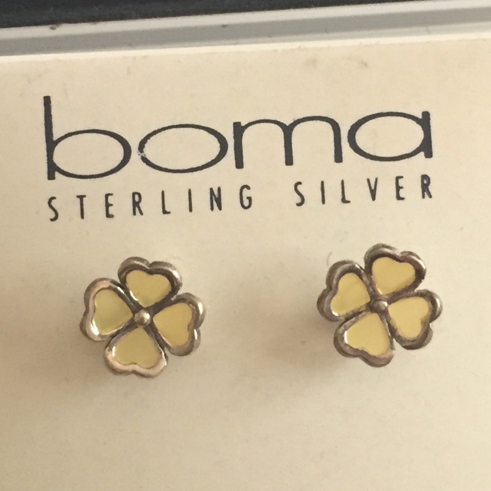 NWT 4 hearts flower shaped Sterling silver earrings with cream enamel - Picture 2 of 2